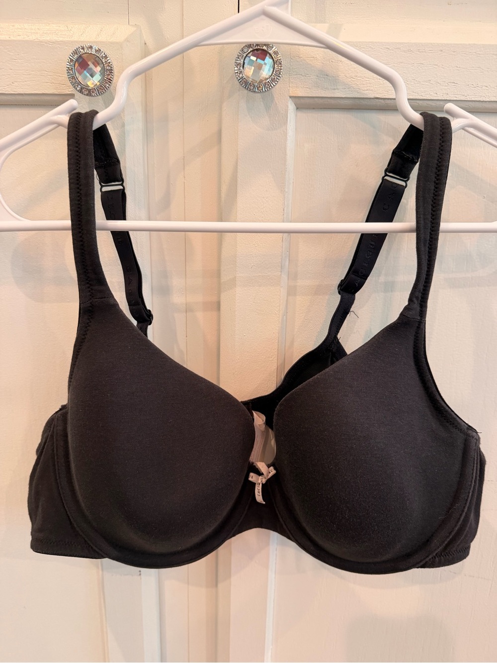 Size 40B Black Underwire Lightly Lined T-Shirt Bra